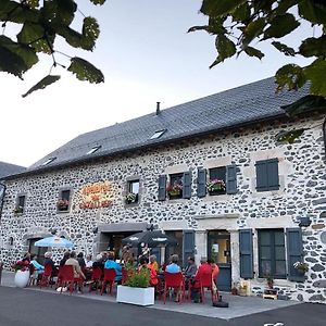 Hotel Auberge du Cezallier à Montgreleix Exterior photo