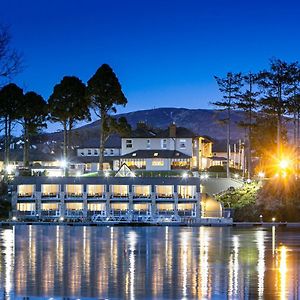 The Lakeside Hotel&Leisure Centre Killaloe Exterior photo