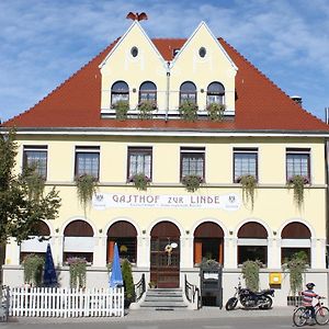 Hotel Gasthof Zur Linde à Stetten am Kalten Markt Exterior photo