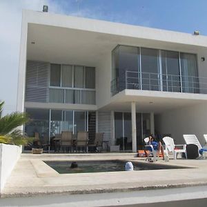 Villa Designer'S House Beach Front Superb Ocean View Hi Speed Wifi à Telchac Puerto Exterior photo