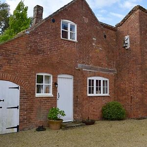 Appartement Norfolk Broads Bolthole à Stokesby Exterior photo