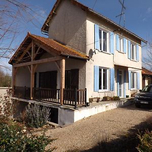 Bed and Breakfast Riverside à Moussac-sur-Vienne Exterior photo