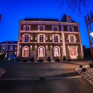 Hotel The Originals Boutique, La Maison Rouge, Lens Ouest  à Noeux-les-Mines Exterior photo