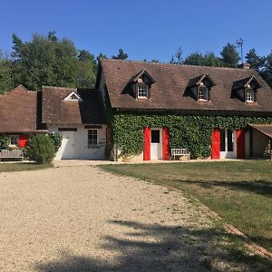 Bed and Breakfast La Taille Haute Chambre Cerf à Tigy Exterior photo