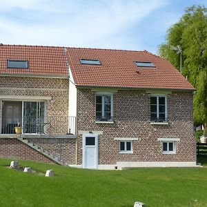 Gîte La Maison d'Edouard Villers-Carbonnel Exterior photo