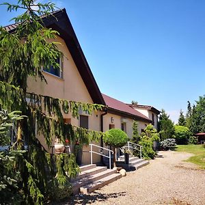 Villa Oaza Spokoju à Lednogora Exterior photo