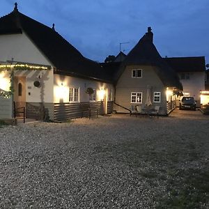 Hotel Old Thatch Bambers Green à Takeley Exterior photo