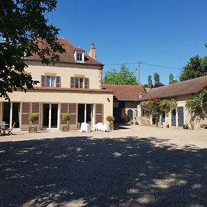 Hotel Le Verger Moulins Yzeure Exterior photo