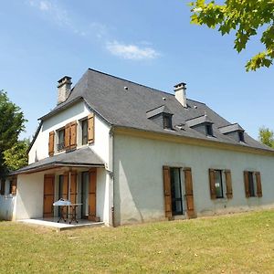 Villa La bergerie, maison spacieuse avec grand jardin, vue sur les Pyrénées à Lourdes Exterior photo