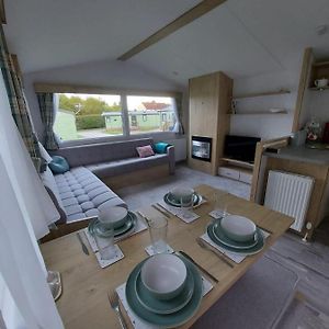 Appartement Woofles Luxury Caravan At Knaresborough Lido Exterior photo