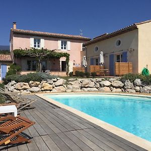 Hotel Au Pied Du Ventoux à Flassan Exterior photo