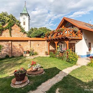 Appartement U Starenky à Dolní Bojanovice Exterior photo