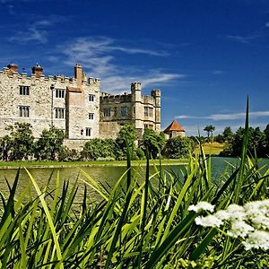 Bed and Breakfast Leeds Castle Maiden'S Tower à Maidstone Exterior photo