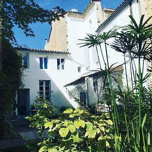 Hotel MAISON MATEJEWSKI chambre d'hôtes avec jardin à Blaye Exterior photo