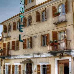 Hotel Pino Torinese Exterior photo