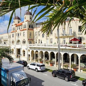 Palm Beach Historic Hotel Petite Retreat 2 Blocks To Beach!! Exterior photo