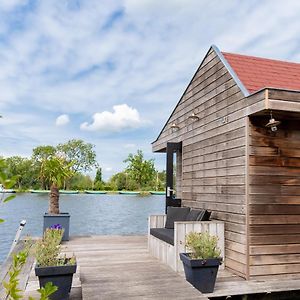 Aangenaam op de Rijn, B&B op een woonboot, inclusief privé sauna Alphen-sur-le-Rhin Exterior photo