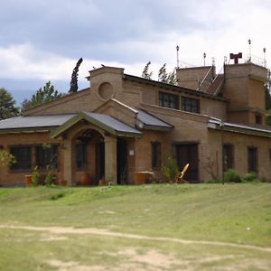 Hotel Hosteria Buena Vista à Tafí del Valle Exterior photo