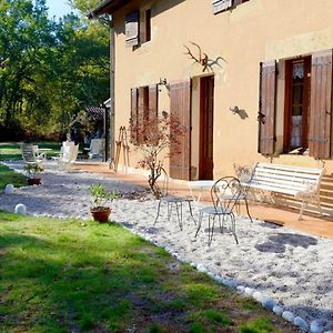 Maison de 4 chambres avec piscine privee jacuzzi et jardin clos a Callen Exterior photo