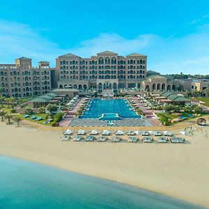 Royal Saray Resort & Spa Manama Exterior photo