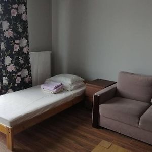 Komfortowy Apartament Dla Turystow I Pracownikow Gdańsk Exterior photo