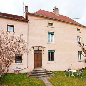 Villa Les deux Licornes à Anchenoncourt-et-Chazel Exterior photo