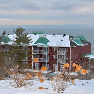 Hotel Les Pavillons du Petit Manoir du Casino à La Malbaie Exterior photo