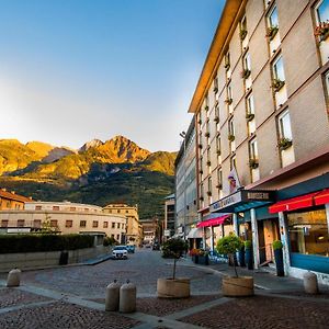 Duca D'Aosta Hotel Exterior photo