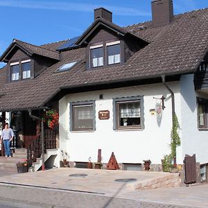 Hotel Gaestehaus Schnabel à Großwallstadt Exterior photo