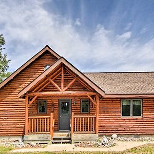 Villa Rapid River Log Cabin With Loft On 160 Scenic Acres à Gladstone Exterior photo