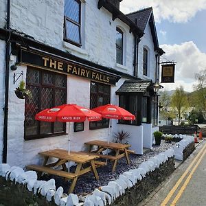 Hotel The Fairy Falls à Trefriw Exterior photo