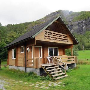 Villa Kalvatn Turistsenter à Austefjorden Exterior photo