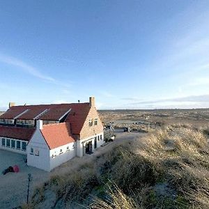 Strandhotel Terschelling B&B Formerum Exterior photo