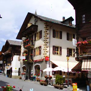 Hotel Pension d'Evolène Exterior photo