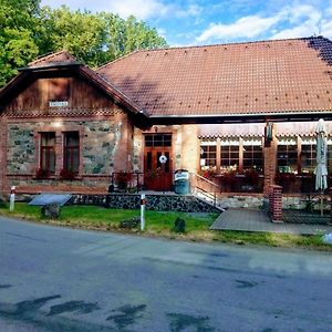 Hotel Penzion Pacovka à Chynov Exterior photo