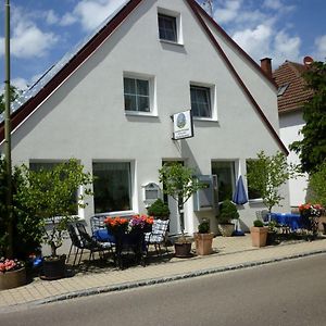 Hotel Gasthaus - Pension Am Buchberg à Monchsdeggingen Exterior photo