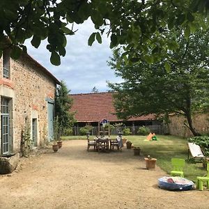 Villa Les écuries du château des Rieux à Saint-Martin-Terressus Exterior photo