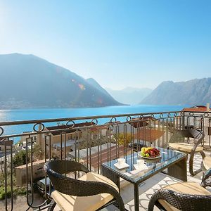 2Montenegro Limeta Apartments With Pool Kotor Exterior photo