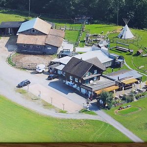 Villa Beaver Creek Ranch à Rothenthurm Exterior photo