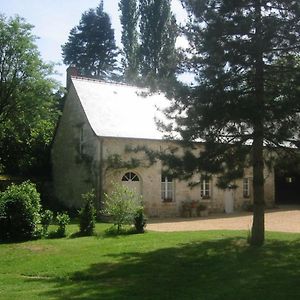 Gîte Saint-Benoît-la-Forêt, 4 pièces, 6 personnes - FR-1-381-188 Exterior photo