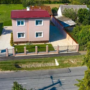 Hotel Orgona Vendégház à Murakeresztur Exterior photo