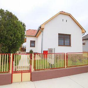 Villa Rózsa Vendégház à Polány Exterior photo