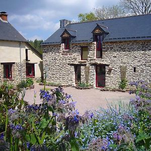 Gîte Le Logis de l'Etang de l'Aune Iffendic Exterior photo