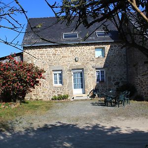 Villa Gite LA ROCHERIE à Hambers Exterior photo