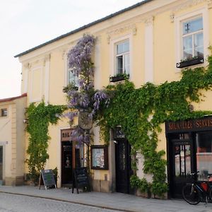 Hotel Penzion Kamenne Slunce à Telč Exterior photo