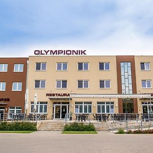 Hotel Olympionik Mělník Exterior photo