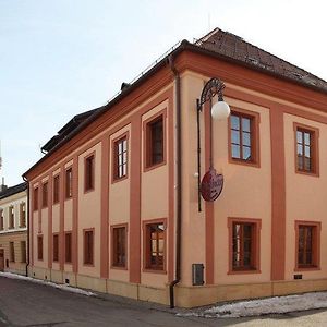 Hotel Penzion Otakar à Polička Exterior photo