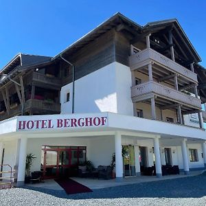 Hotel Berghof Sonnenalpe Nassfeld Exterior photo