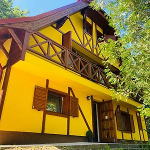 Hotel Tavas Vendégház à Karancsalja Exterior photo