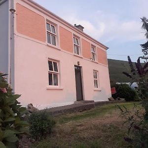 Villa Gleann Loic Farmhouse à Dingle Exterior photo